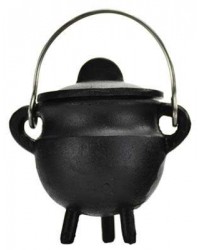 https://www.allwicca.com/image/cache/catalog/wicca/ICBR81-small-cast-iron-cauldron-200x250.jpg