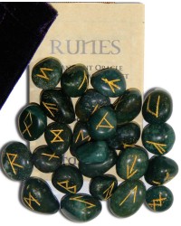 Bloodstone Green Gemston Rune Set